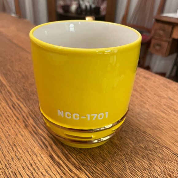 Star Trek Enterprise NCC-1701 Large Yellow Coffee Cup Mug by Core Home - Picture 1 of 7